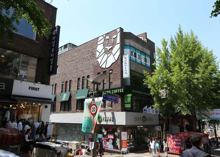 Philstay Ehwa Boutique - Female Only